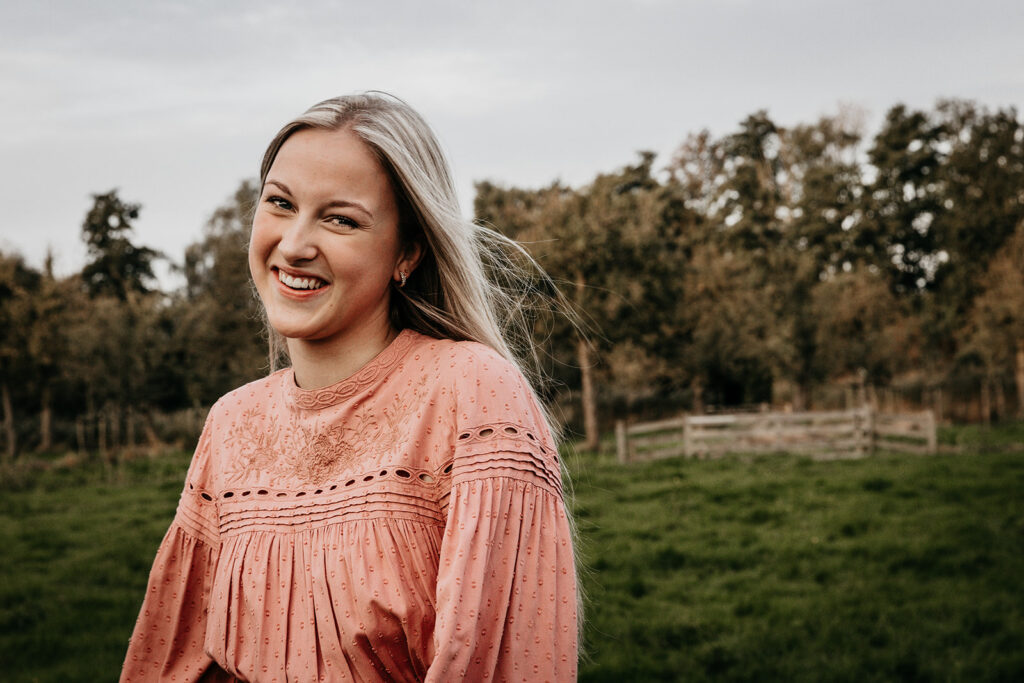 Foto van Julia Reitsma voor haar portofolio website.